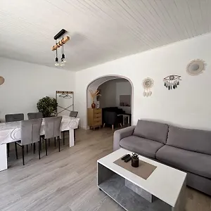 Maison De Village Avec Exterieur -Luberon - Villelaure Villelaure